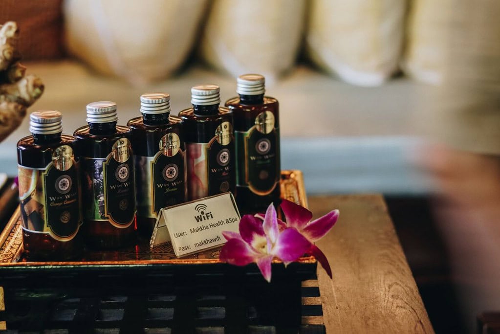 來自 makkha spa 的身體按摩油產品，由 wanwaan 提供