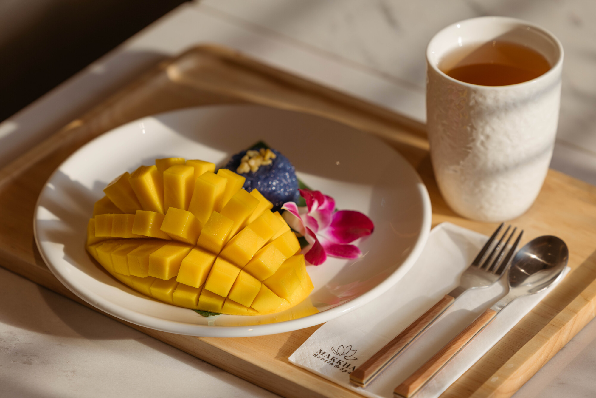 Read more about the article Foods You Should Eat Before And After A Massage