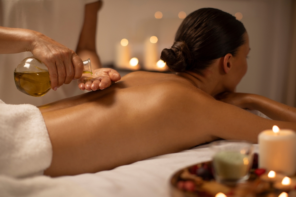 A therapist and a client during an aroma oil massage