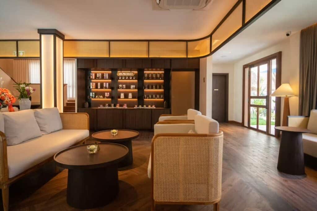 Makkha-spa 水療休息室飯店-大堂藤製家具
