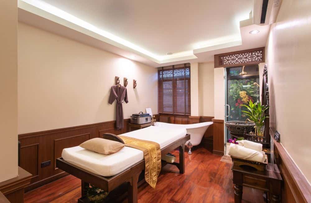 A relaxing private treatment room at Makkha Health & Spa Chiang Mai (Ancient House