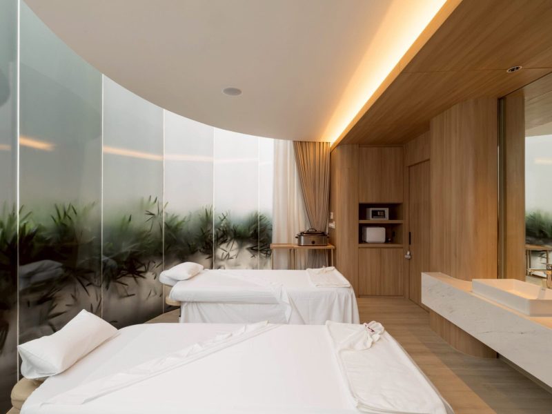 makkha heritage asok mirror room