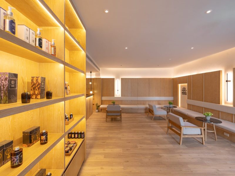 makkha spa sukhumvit 33 lobby